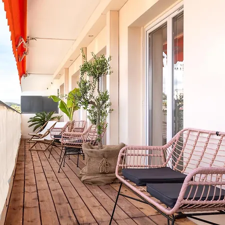 Spacieux De 114 M2 A 5 Min Des Plages - Proximite Tous Commerces Et Transports Appartement